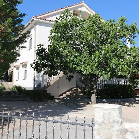 שילו Apartments Nadenic מראה חיצוני תמונה