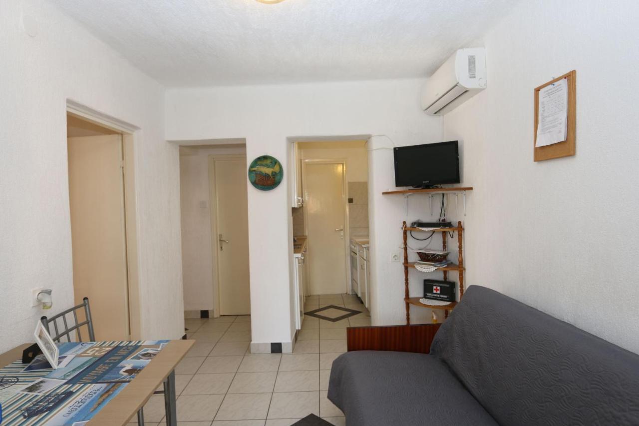 שילו Apartments Nadenic מראה חיצוני תמונה