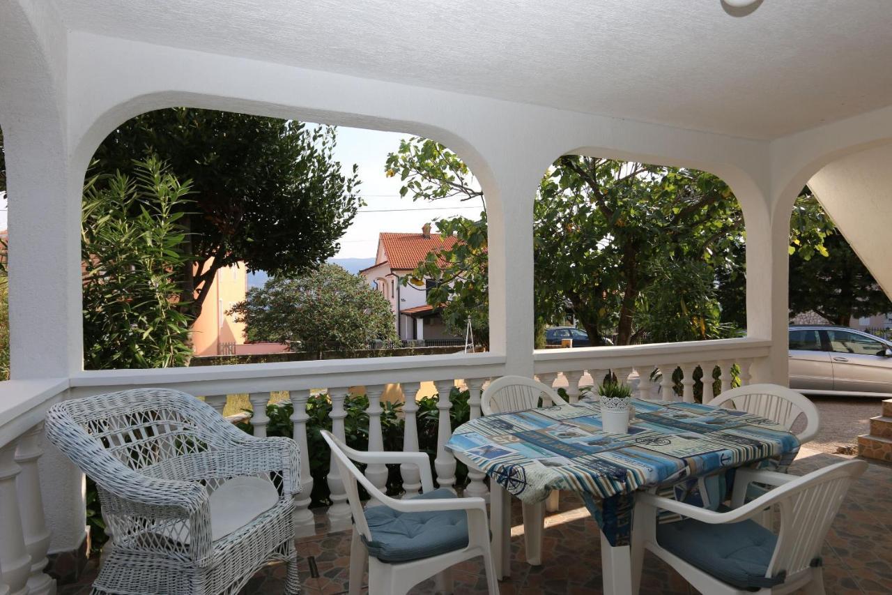 שילו Apartments Nadenic מראה חיצוני תמונה