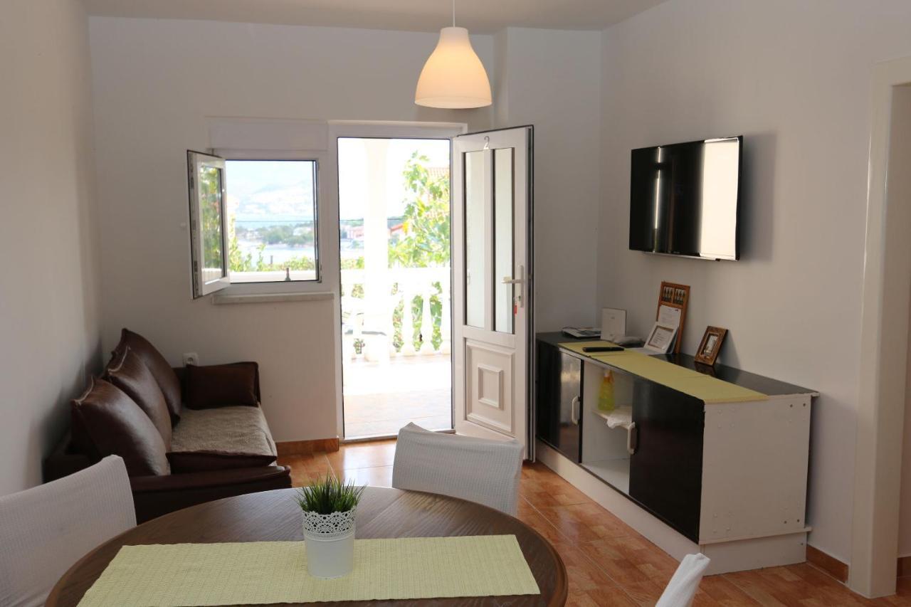שילו Apartments Nadenic מראה חיצוני תמונה